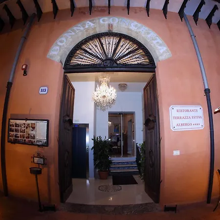 Donna Concetta Hotel 4*